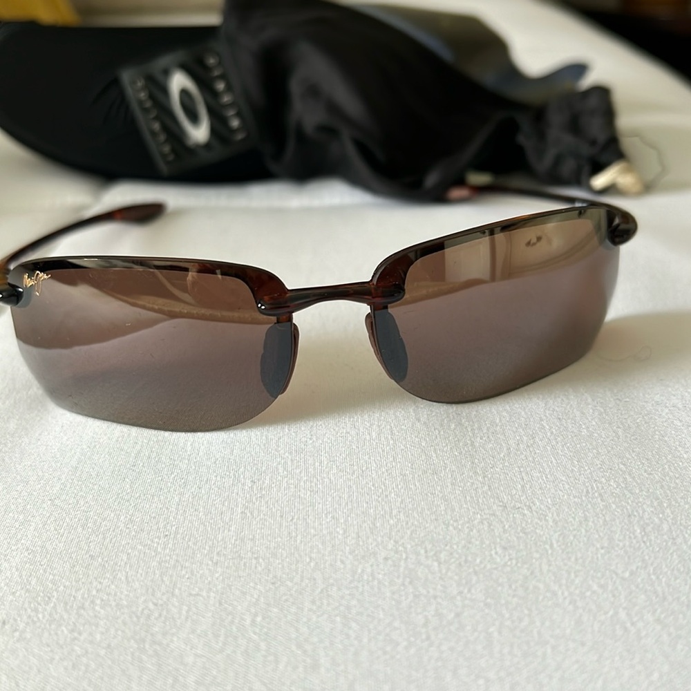 NWOT Maui Jim Turtle Bay MJ-411-10